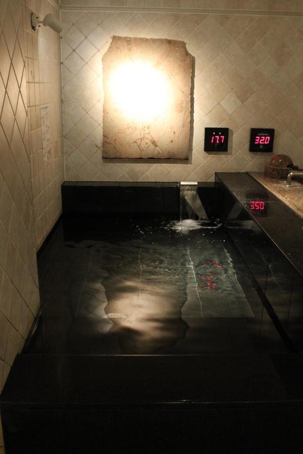 Capsule And Sauna New Japan Ex ฮิโรชิม่า ภายนอก รูปภาพ