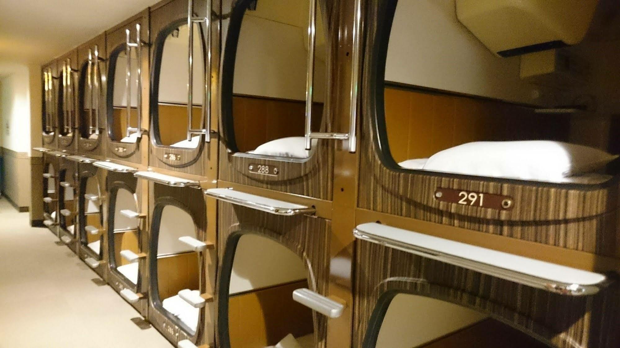 Capsule And Sauna New Japan Ex ฮิโรชิม่า ภายนอก รูปภาพ